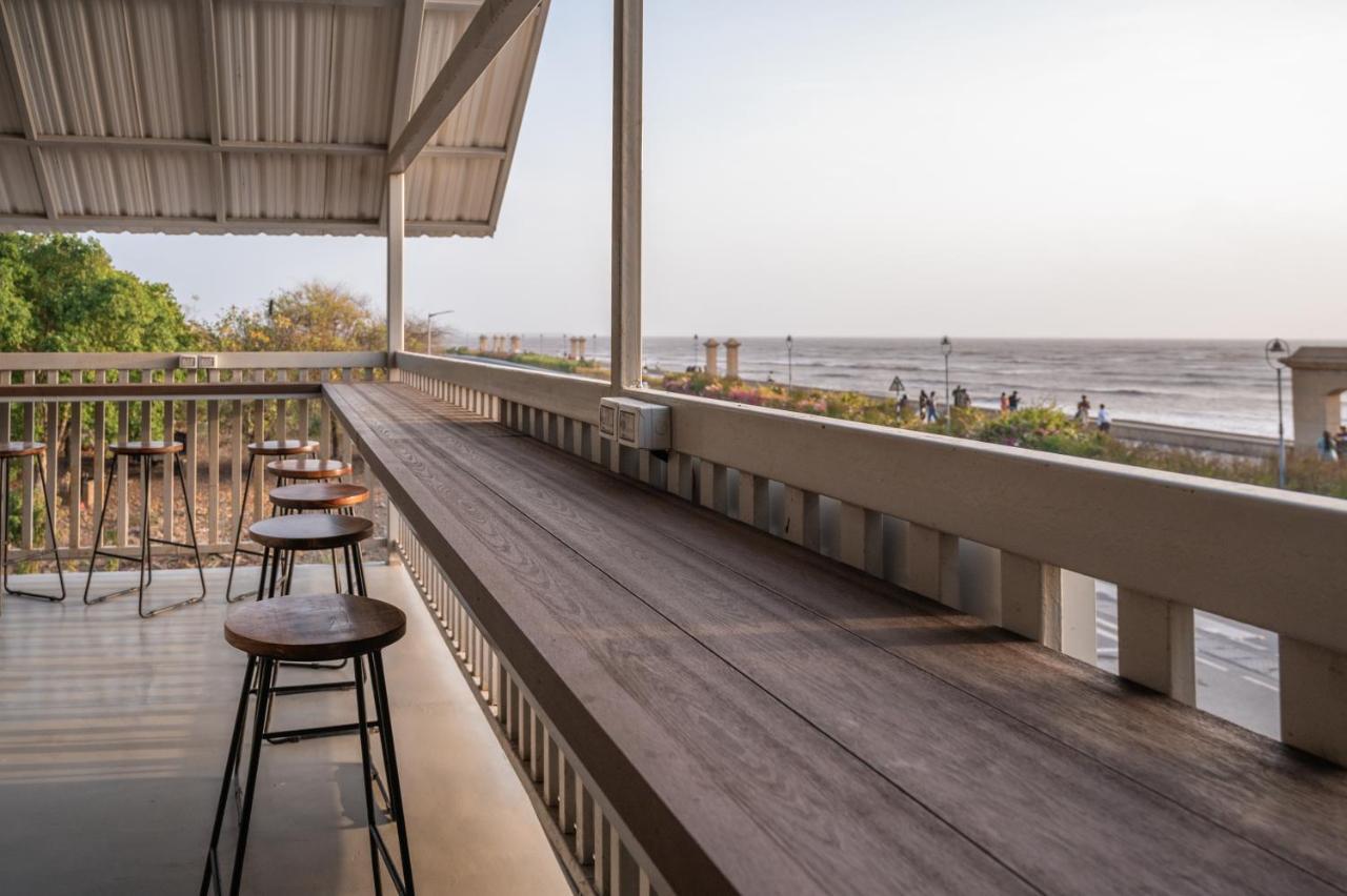 Praveg Beach Resort Daman Lighthouse Beach Exterior photo